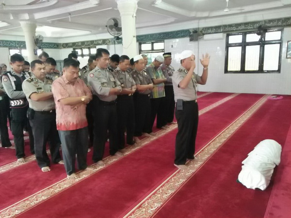 Polres Kampar Adakan Pengajaran Shalat Jenazah